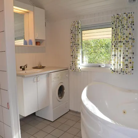 Three-bedroom Holiday In * Hemmet