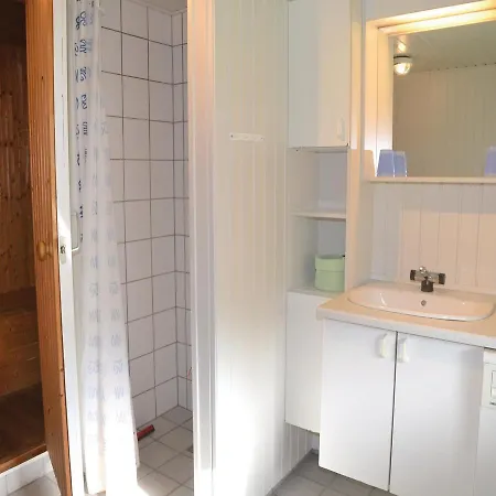 Feriehus Three-bedroom Holiday In *
