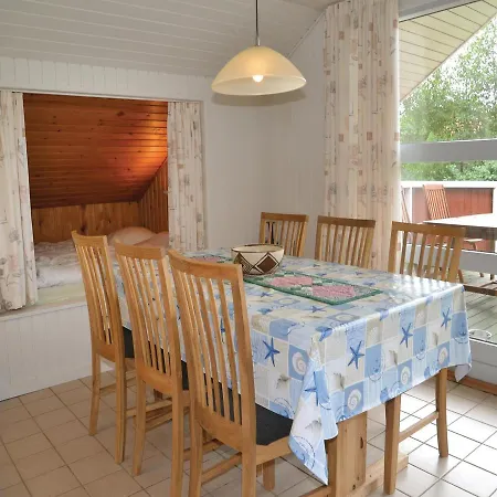 Three-bedroom Holiday In * Hemmet